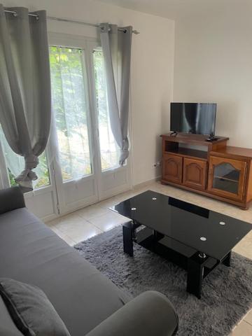 Petite Maison Frepillon Villa Bagian luar foto